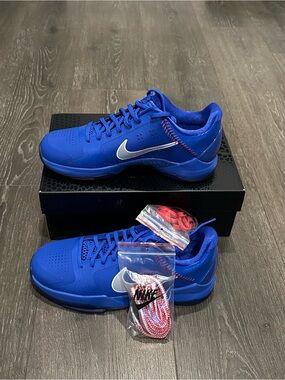 Nike Kobe Protro 5 Doggers Blue Low-Top Athletic Shoes youth Size 7